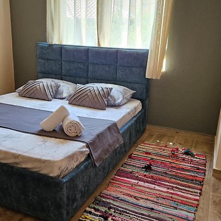 Dua'S Apartment Тирана Екстер'єр фото