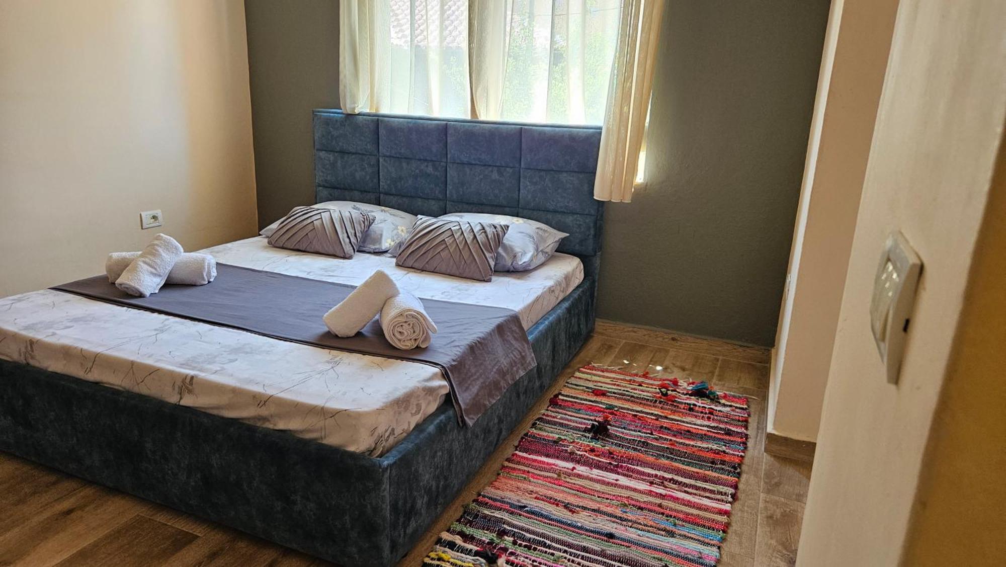 Dua'S Apartment Тирана Екстер'єр фото