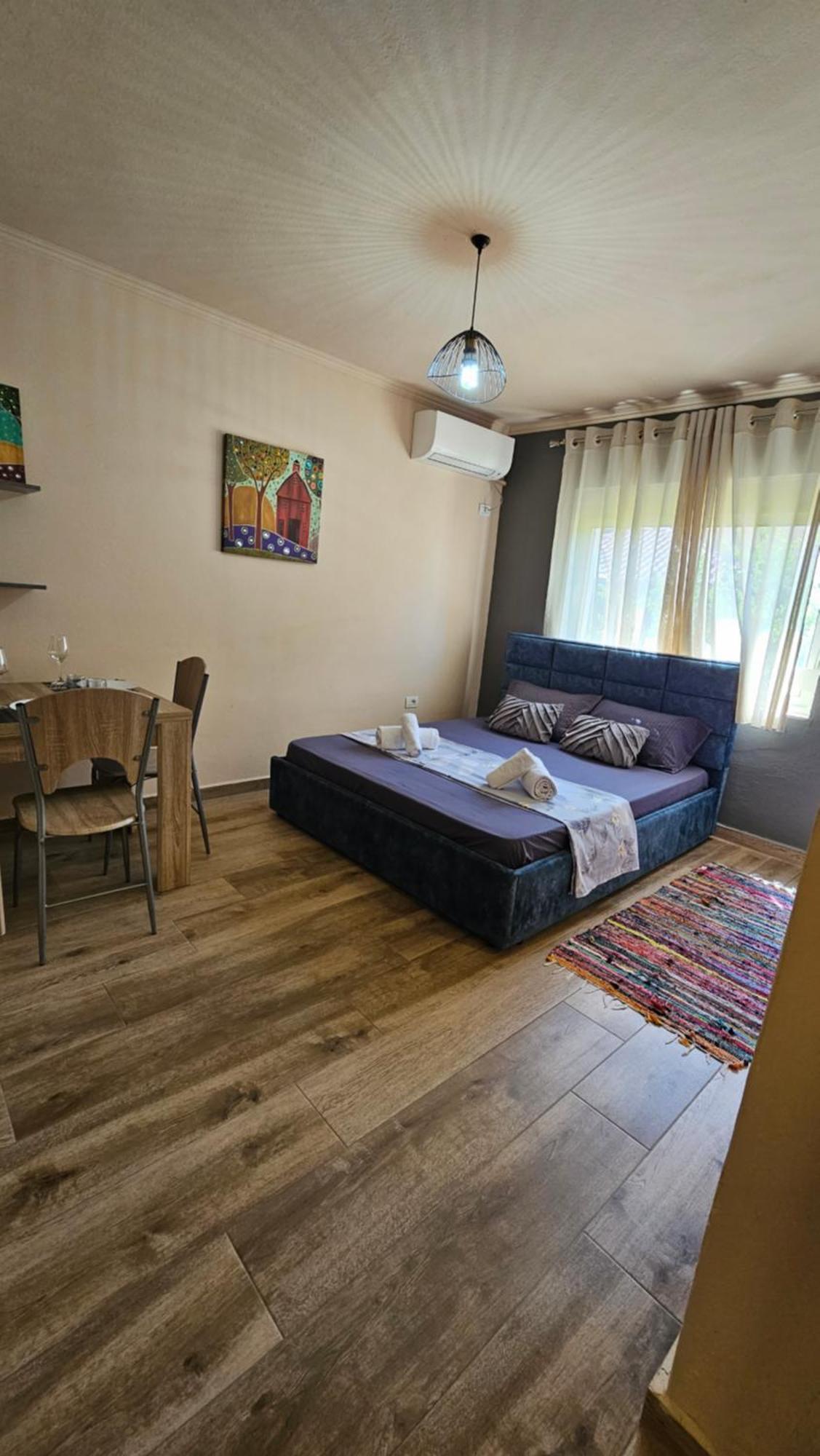 Dua'S Apartment Тирана Екстер'єр фото