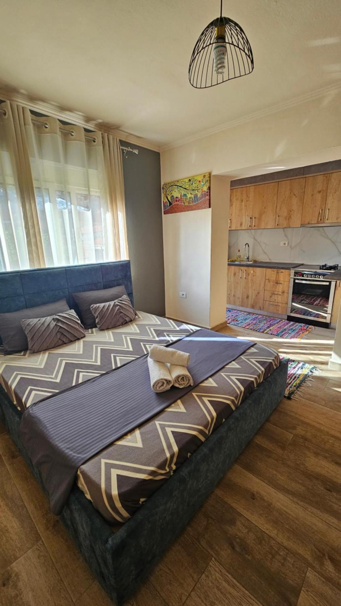 Dua'S Apartment Тирана Екстер'єр фото